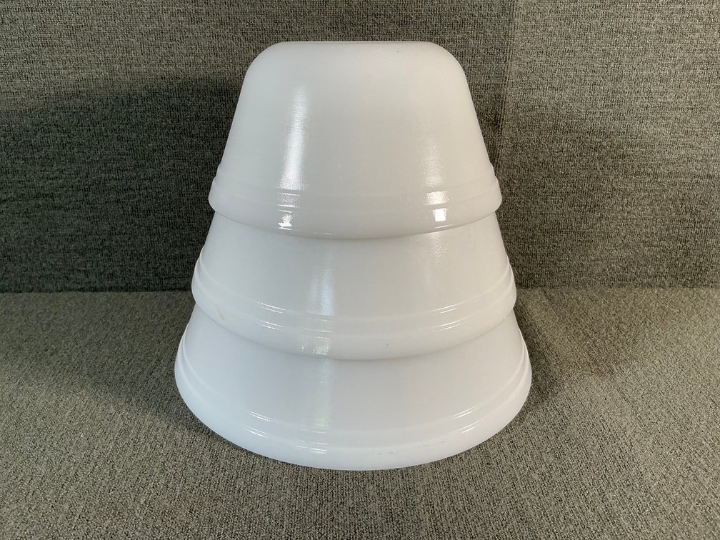 Image for Milk Glass Nesting Bowls