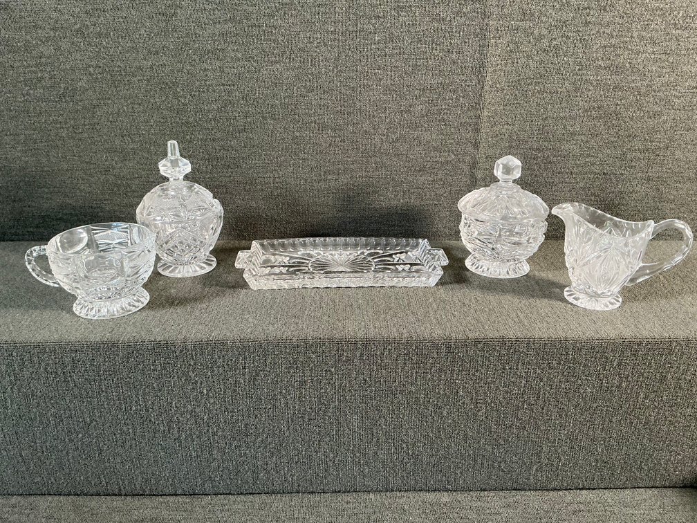 Image for Mixed Servingware/Glassware Lot