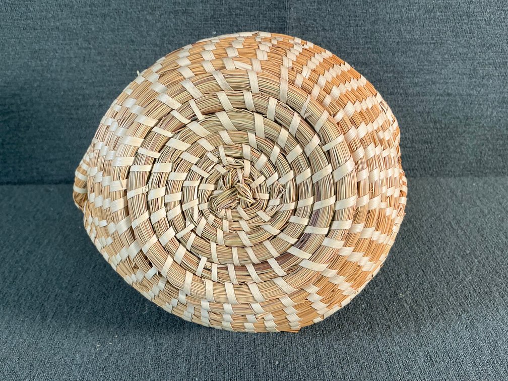 Image for South Carolina Sweetgrass Basket