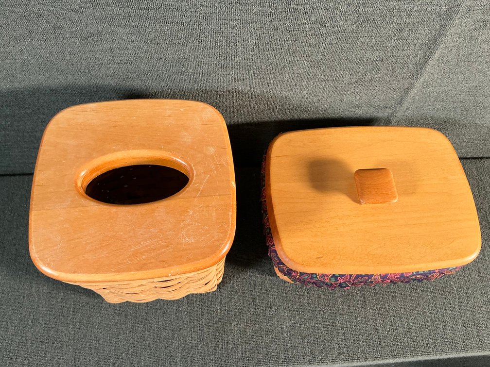 Image for 2 Longaberger Lidded Baskets
