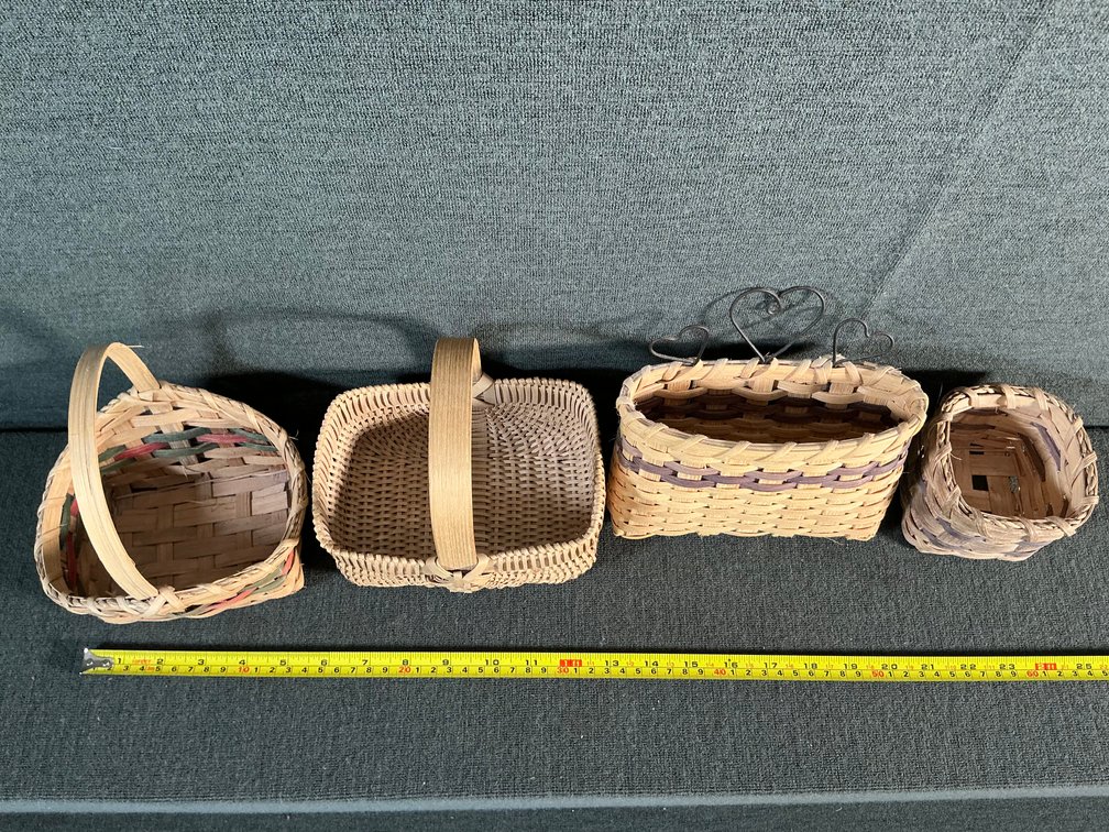 Image for 4 Small Handwoven Baskets