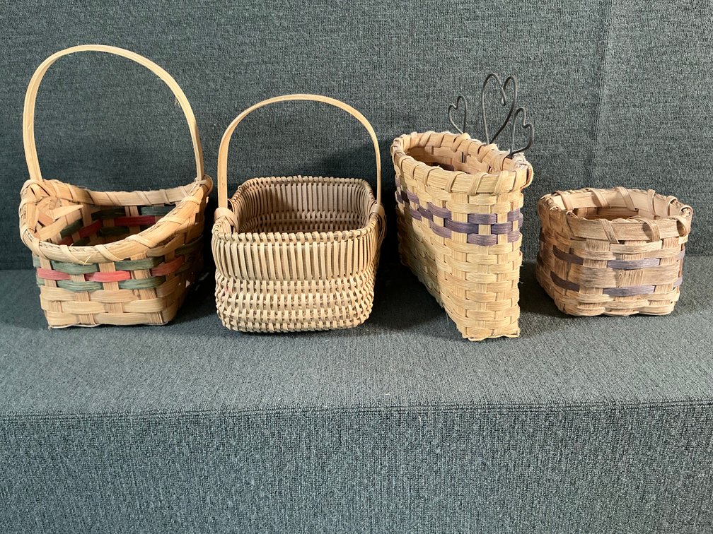 Image for 4 Small Handwoven Baskets
