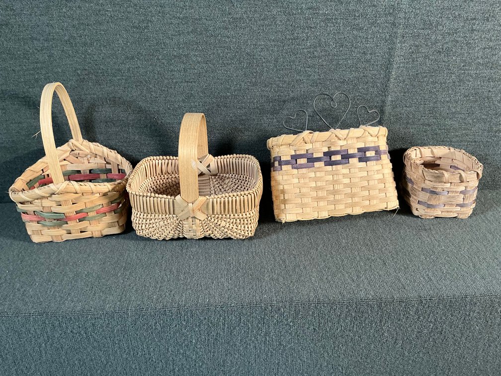 Image for 4 Small Handwoven Baskets