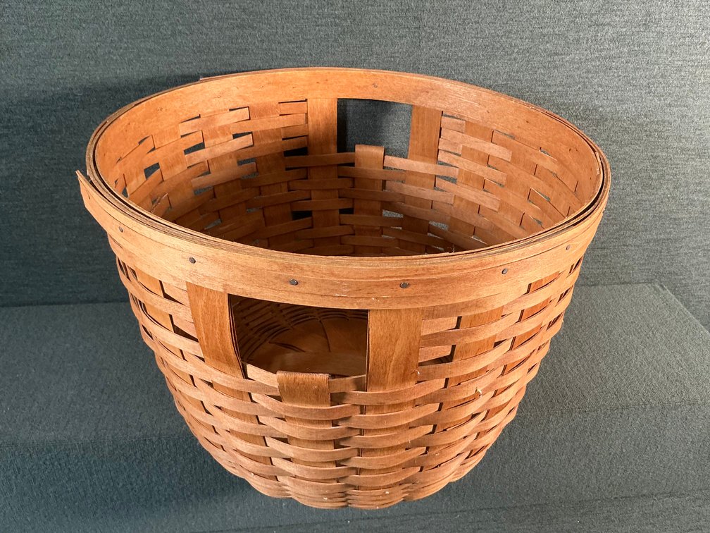 Image for Round Longaberger Basket