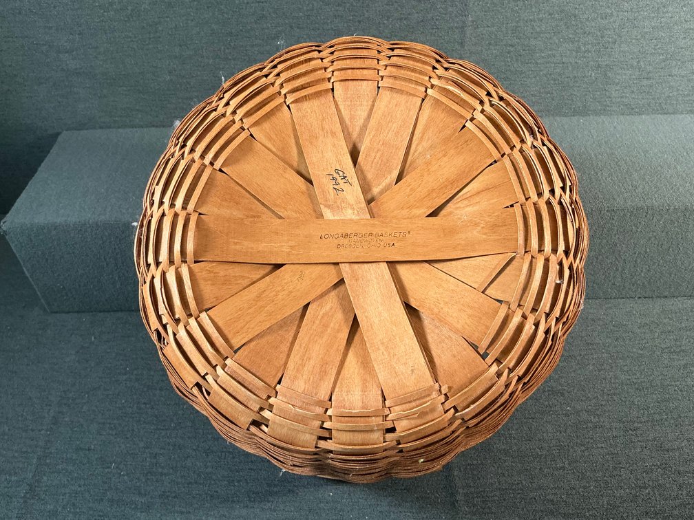 Image for Round Longaberger Basket
