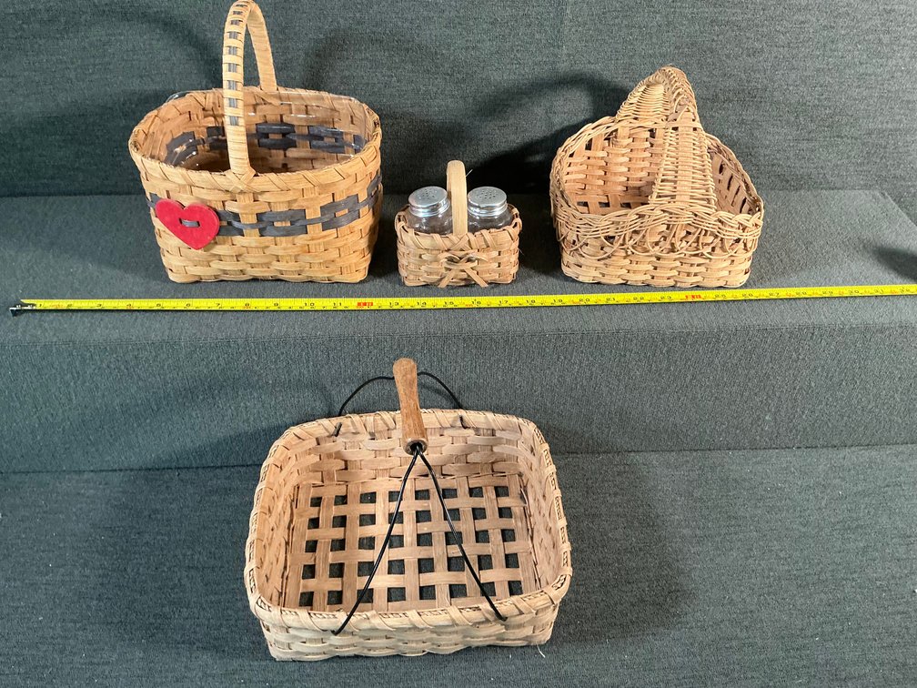 Image for Woven Picnic Caddies