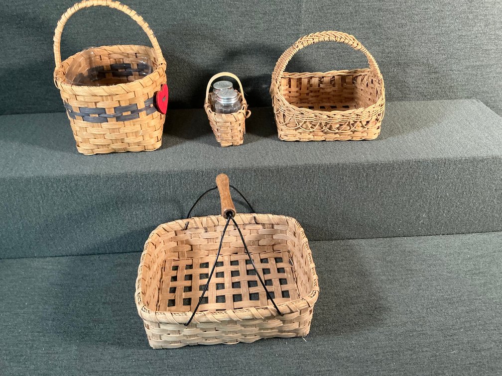 Image for Woven Picnic Caddies