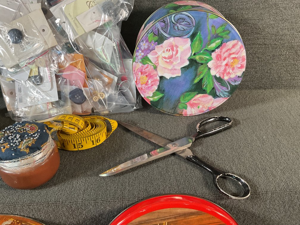 Image for Sewing Lot