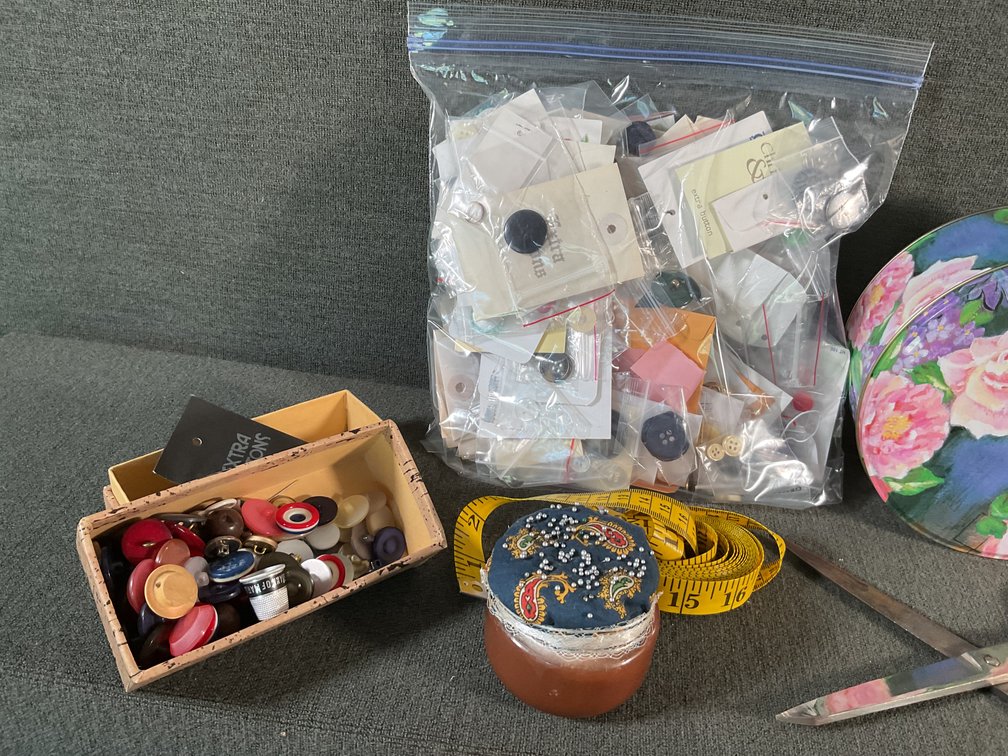 Image for Sewing Lot