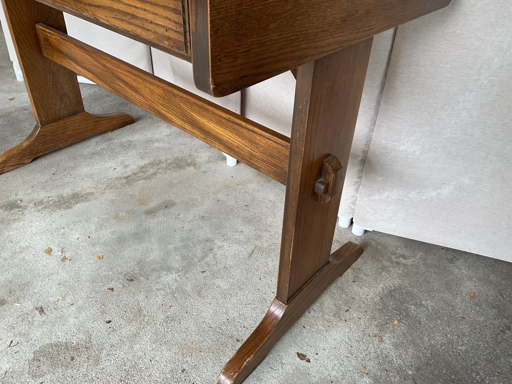 Image for Early American Style Desk