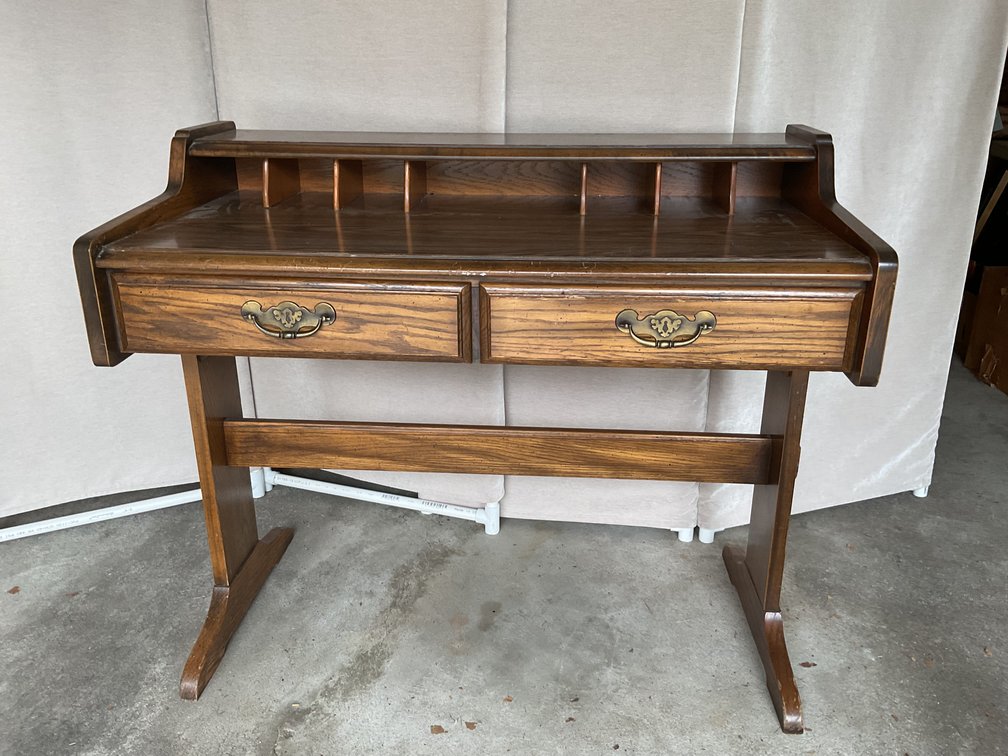 Image for Early American Style Desk