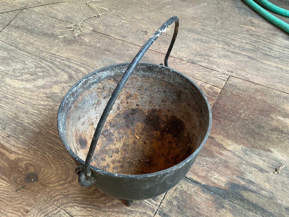 Image for Small Cast Iron Pot