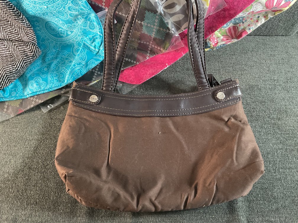 Image for Thirty One Purse with Purse Skirts