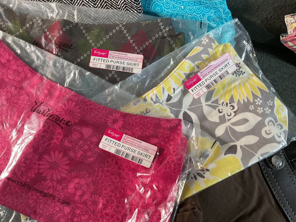 Image for Thirty One Purse with Purse Skirts
