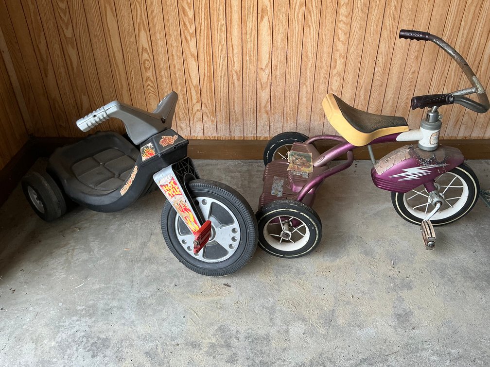 Image for 2 Tricycles
