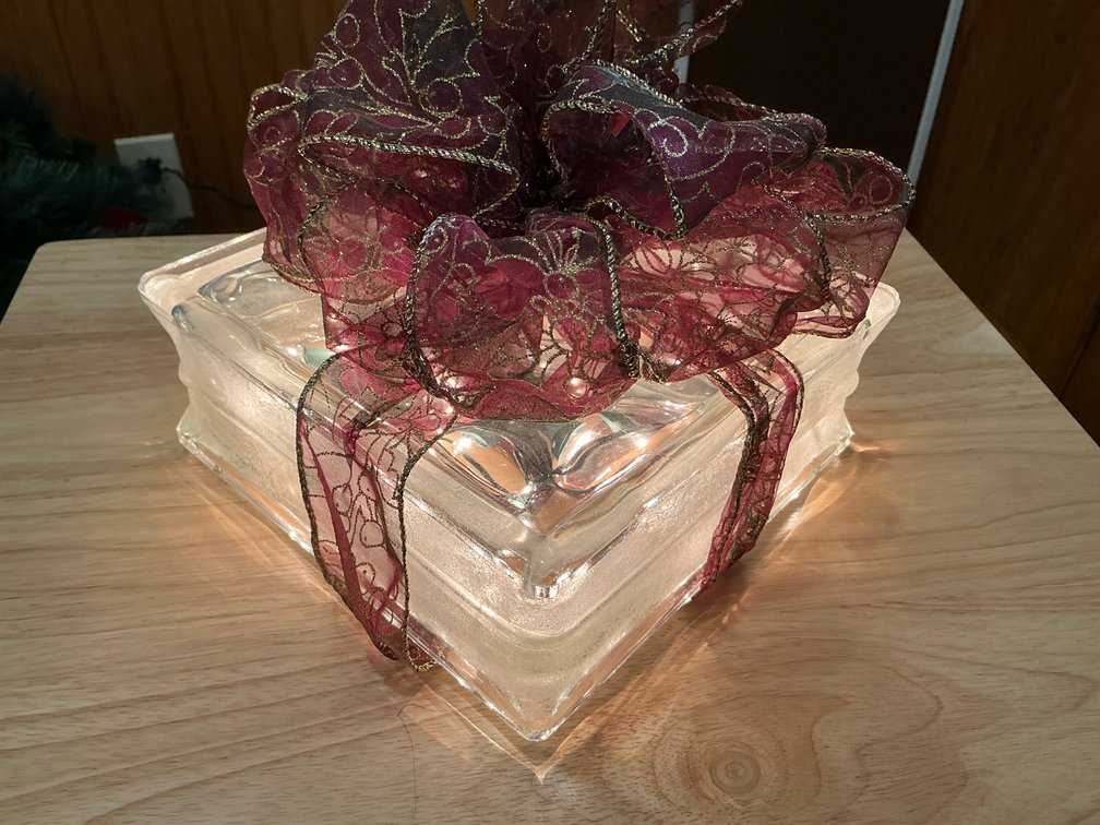 Image for Christmas Dinnerware & Decorations