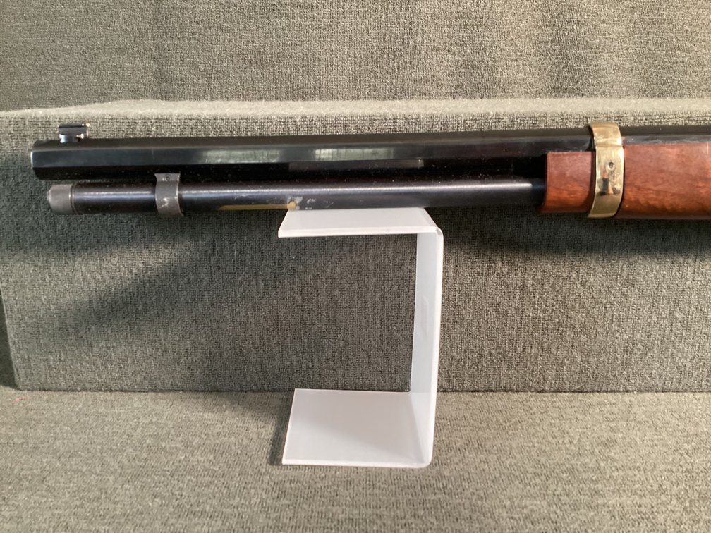 Image for Henry Repeater .44 Mag Lever Action Riflle w/ box