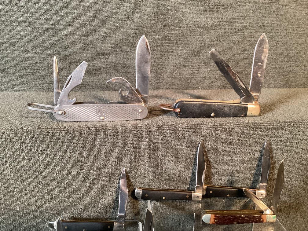 Image for 10 Camillus Knives