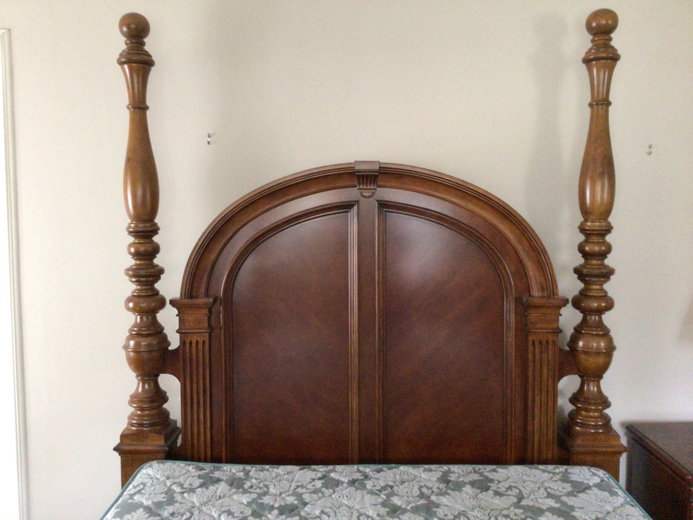 Image for 4-Poster Queen Bed