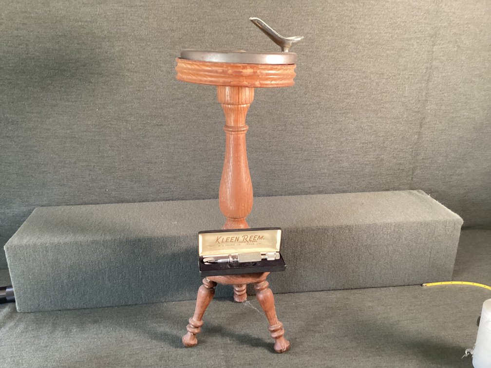 Image for Pipe Stand and a Pipe Reaming Tool