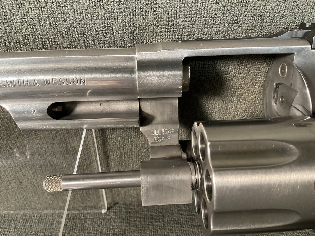 Image for S&W M657-4 .41 Magnum 6-Shot Double Action Revolver