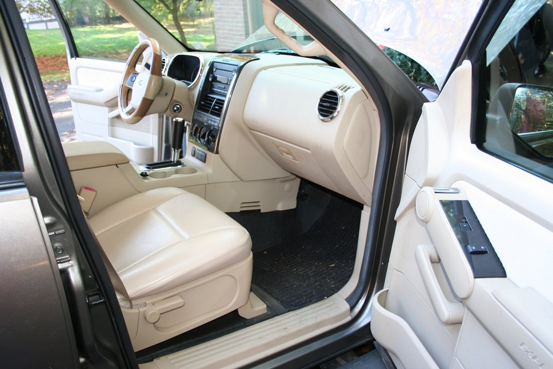 Image for 2006 Ford Sport Trac 4X4 Explorer XLT - V8