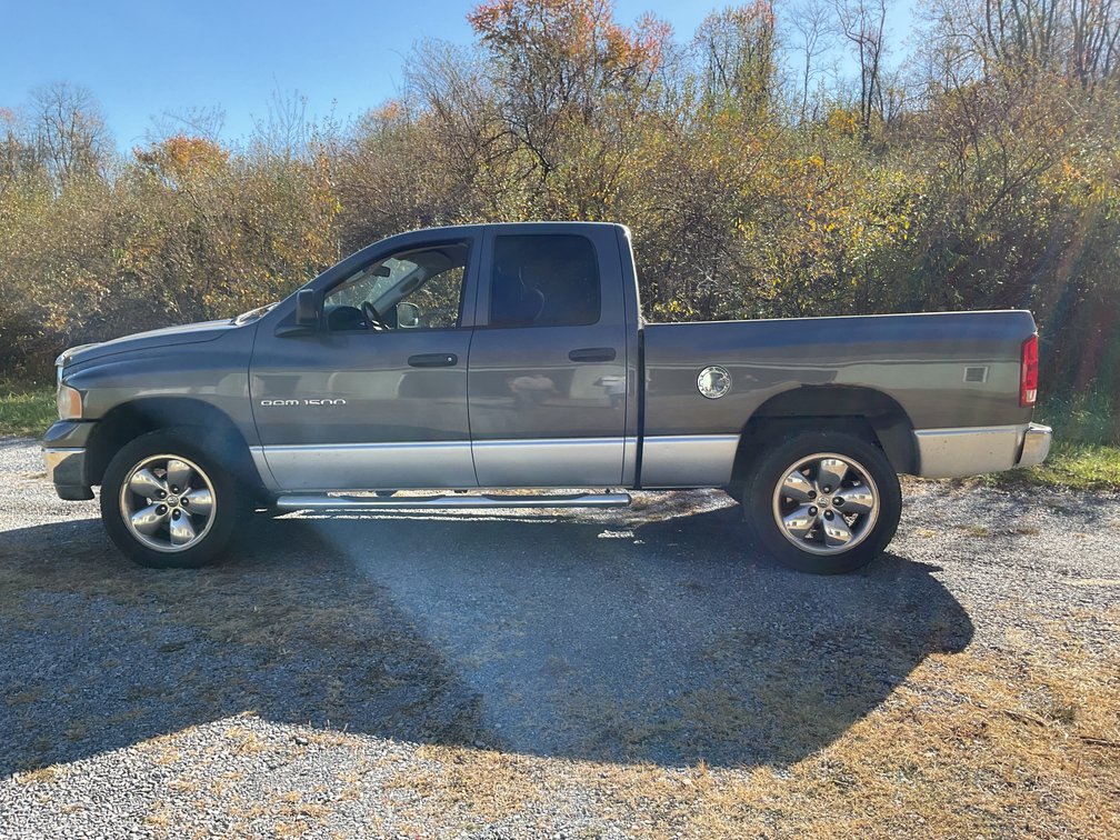 Image for 2002 Dodge RAM 1500 Pick Up Truck w/ Crew Cab