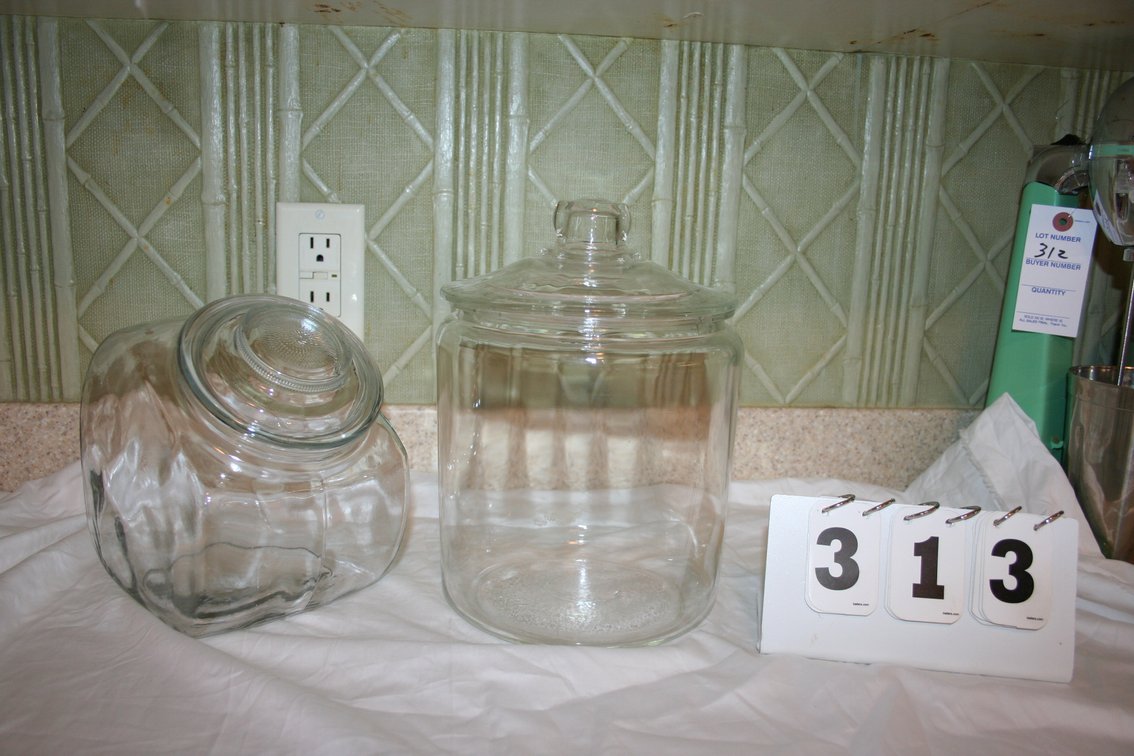 Image for Vintage Cookie Jars (2)