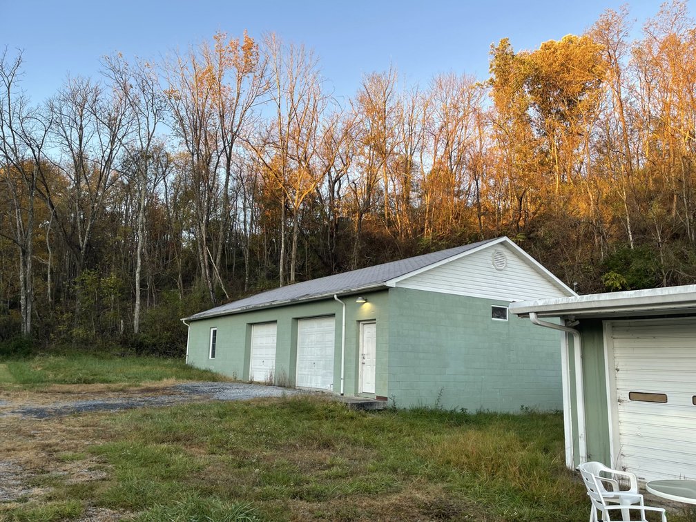 Image for Two Commercial Buildings & Lot 2204 Lee Hwy., Marion, VA 24354