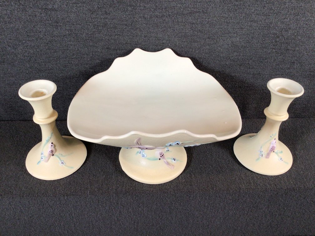 Image for Vintage Hull Pottery in Serenade Yellow Pattern