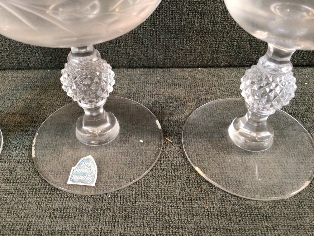 Image for 4 Pieces Cut Crystal
