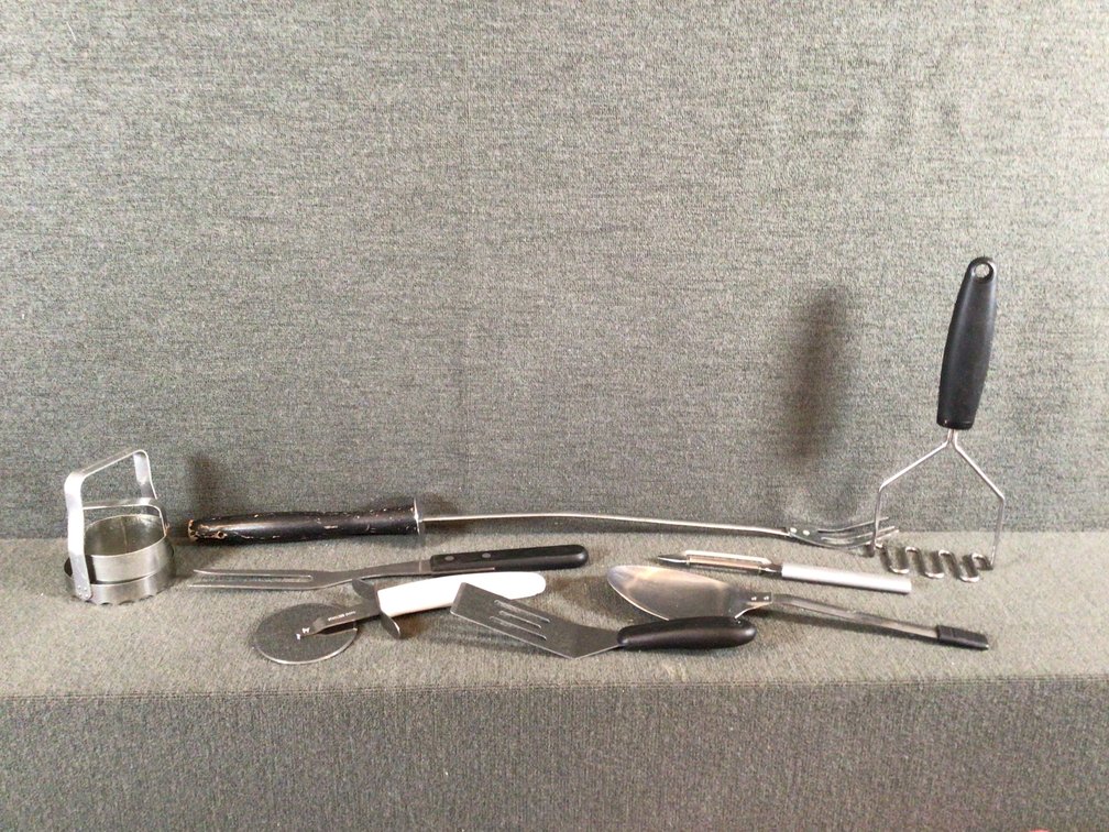 Image for Kitchen Utensil Crock - Full