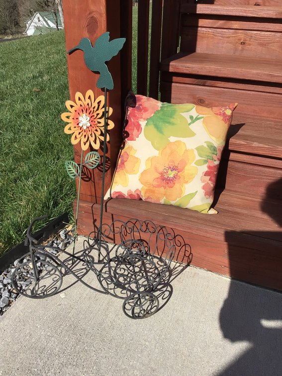 Image for Outdoor Decorator Lot