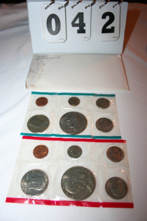Image for 1978 Mint Set (2) (Uncirculated( (Denver / Philadelphia)