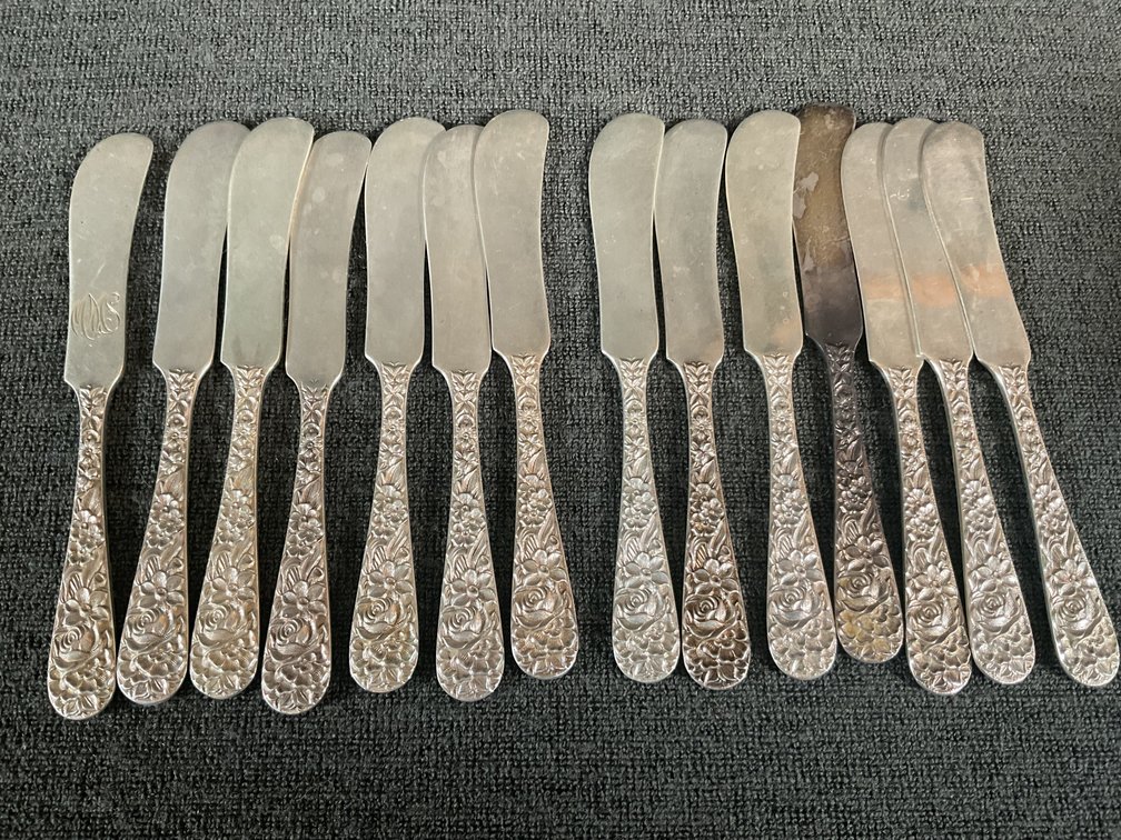 Image for S Kirk & Son “Repousse” Sterling Silver Individual Butter Knives