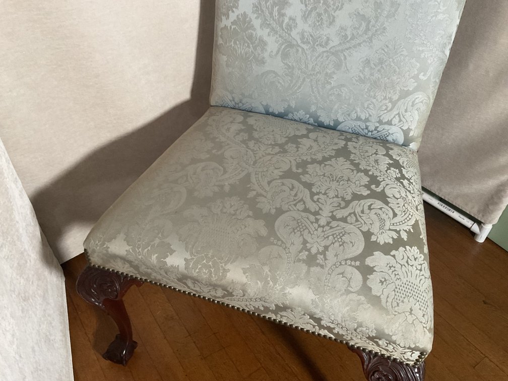 Image for Biggs Furniture Mahogany Chair