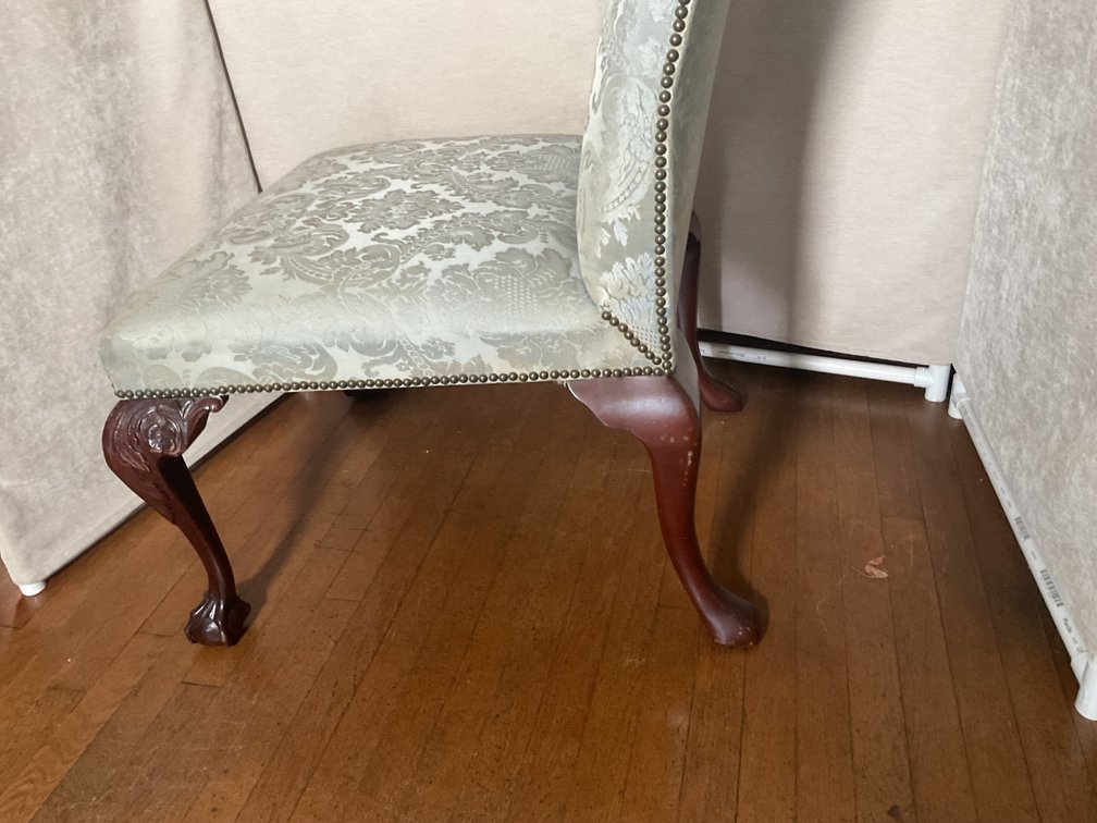 Image for Biggs Furniture Mahogany Chair
