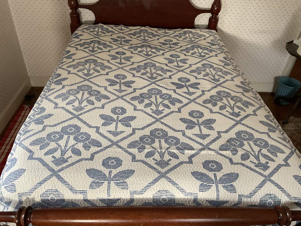 Image for Full Size Woven Bedspread