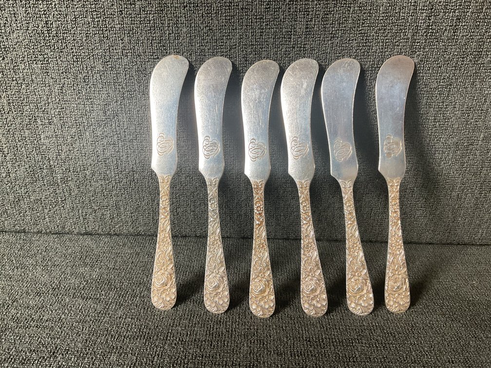 Image for S Kirk & Son “Repousse” Sterling Silver Individual Butter Knives