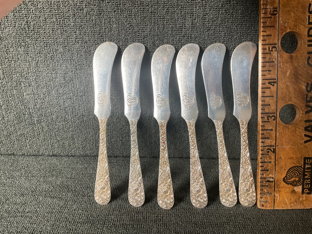 Image for S Kirk & Son “Repousse” Sterling Silver Individual Butter Knives