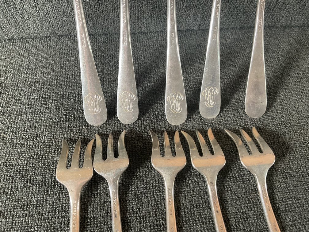 Image for S Kirk & Son “Repousse” Sterling Silver Flatware