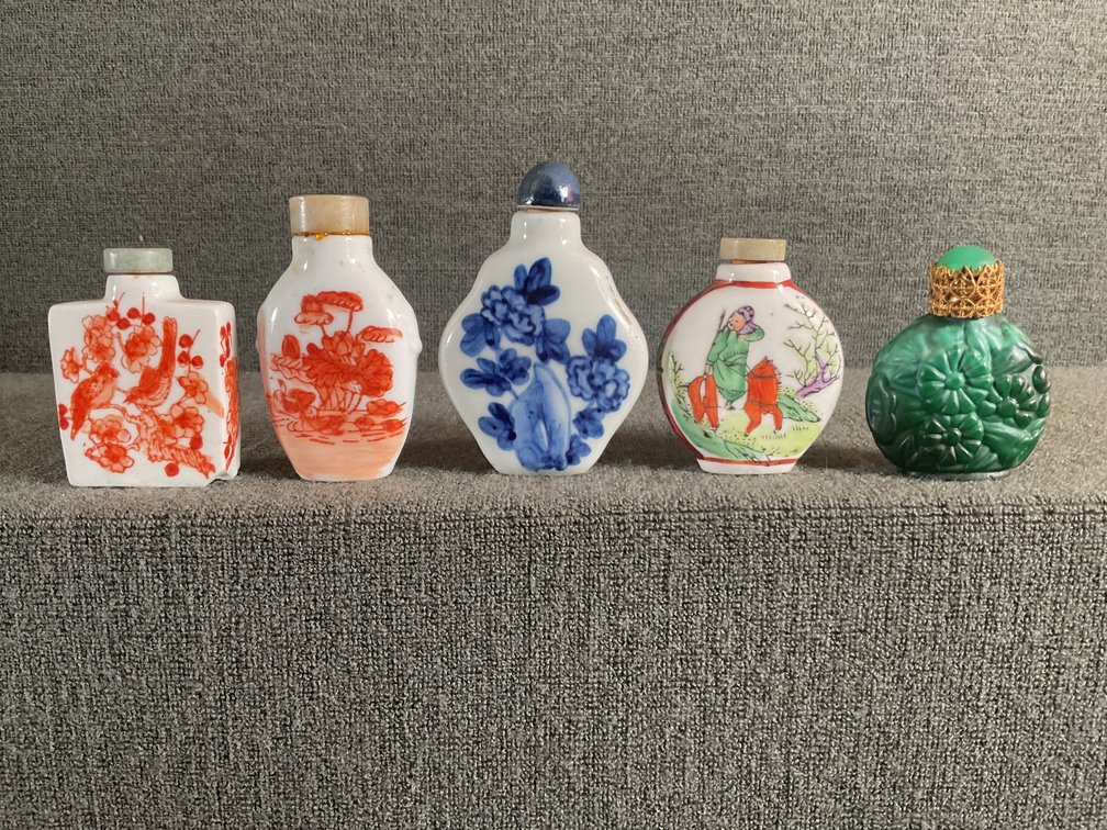 Image for Snuff Bottles and Perfume Bottle