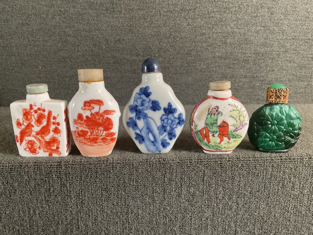 Image for Snuff Bottles and Perfume Bottle