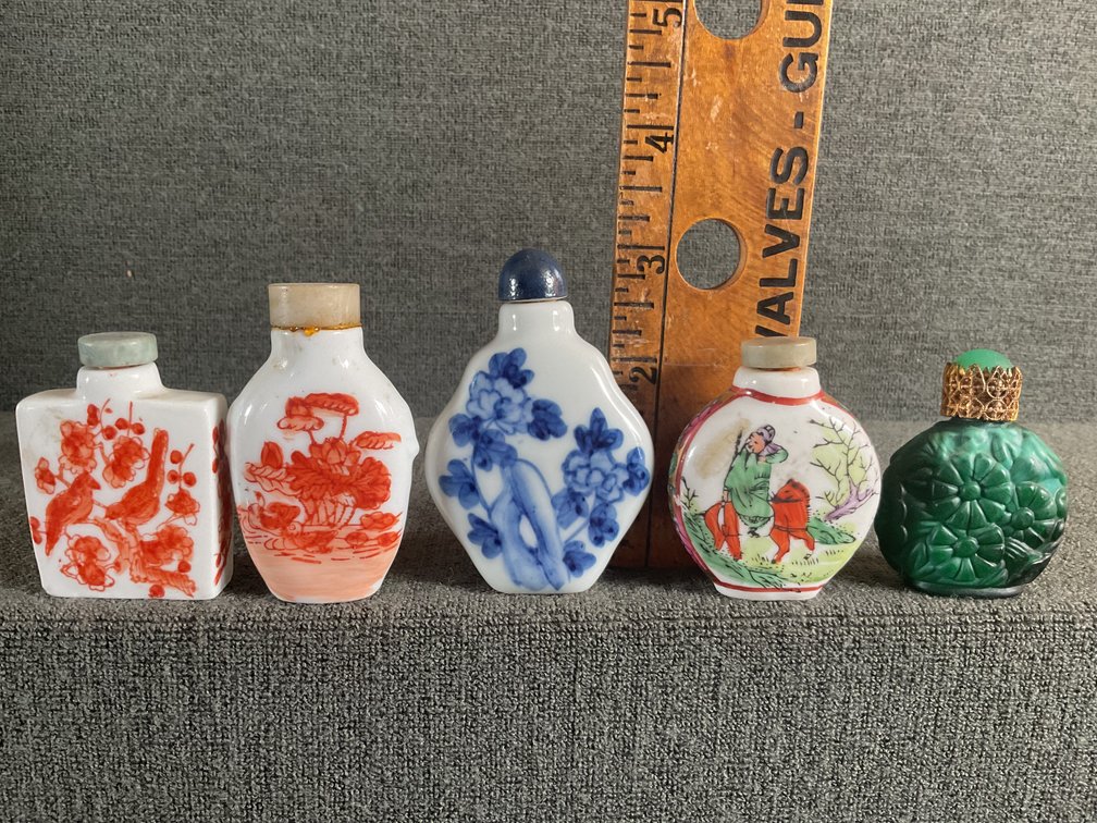 Image for Snuff Bottles and Perfume Bottle