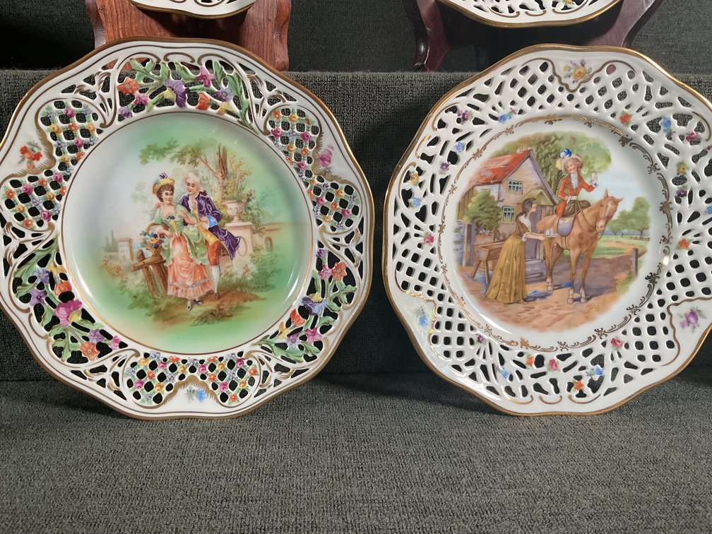 Image for German Reticulated Plates