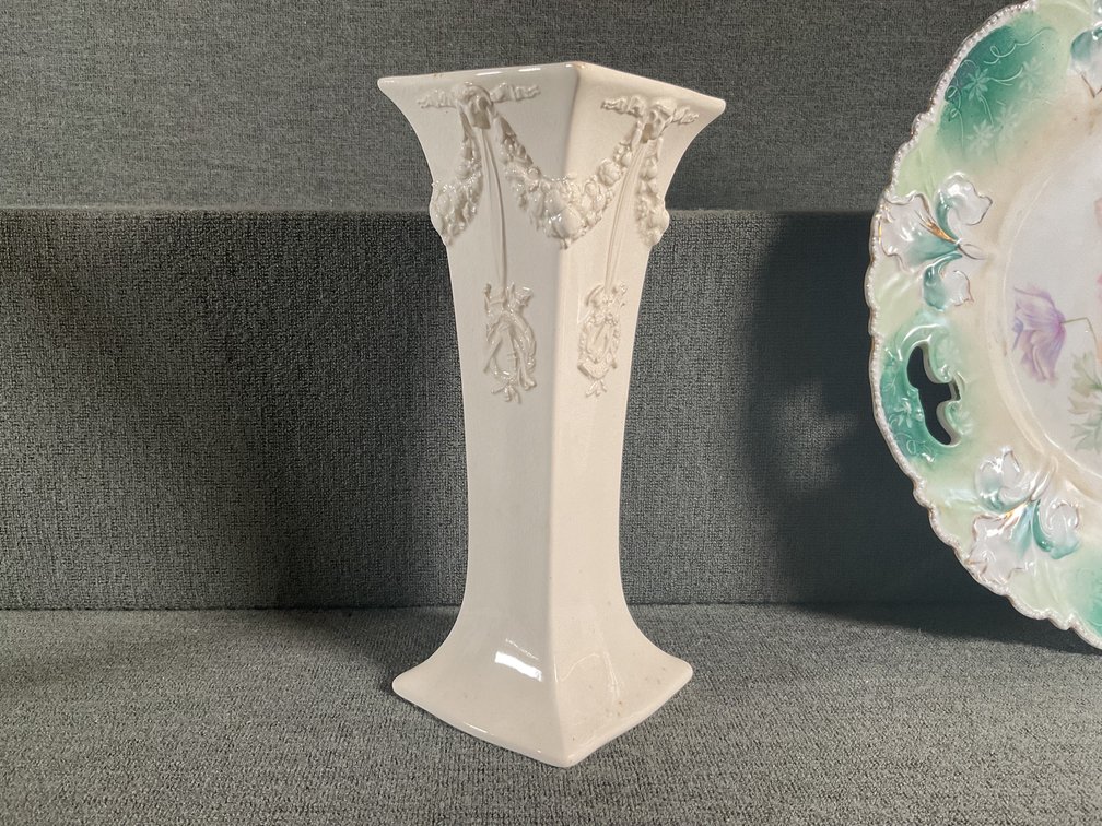 Image for Wedgwood Queensware Vase and RS Prussia Plate