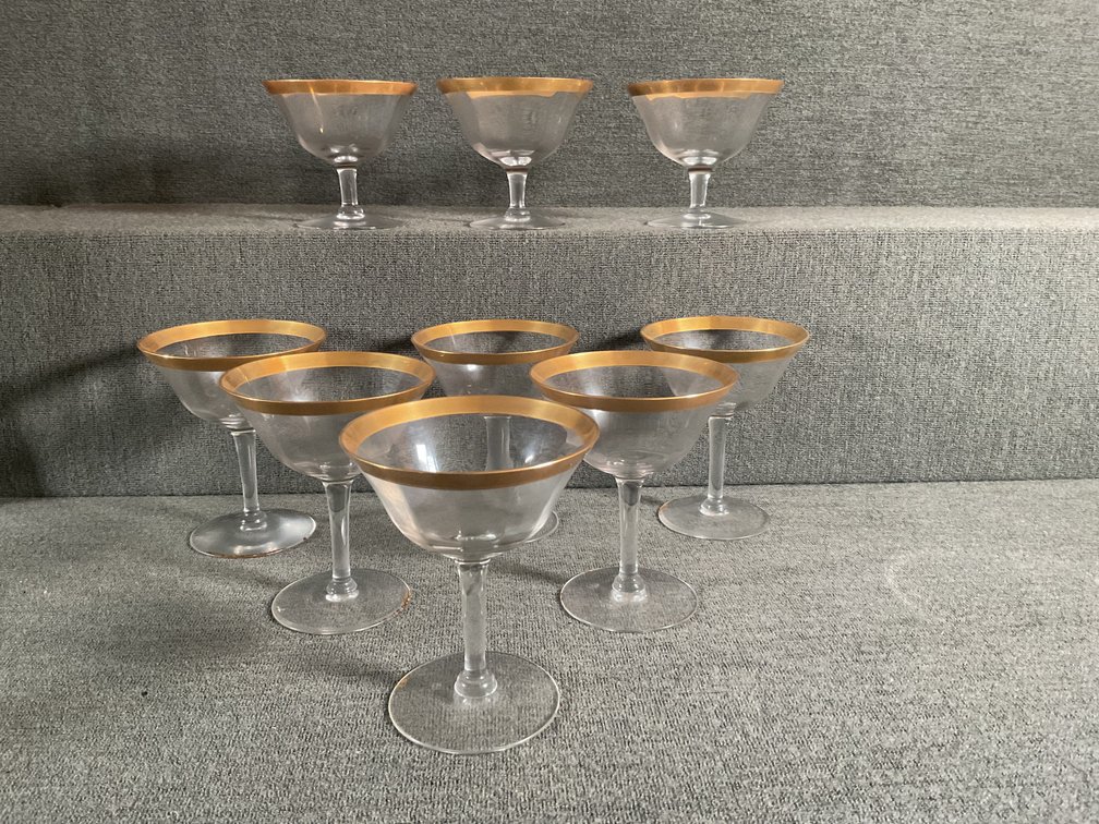 Image for Crystal Stems with Gold Band