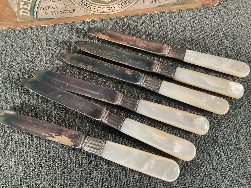 Image for Rogers Silver Plated Dessert Knives