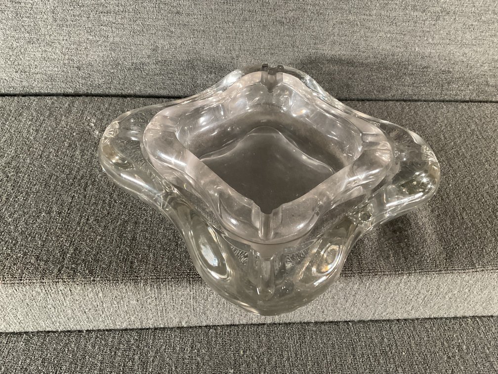 Image for Pair of Large Heavy Crystal Ash Trays