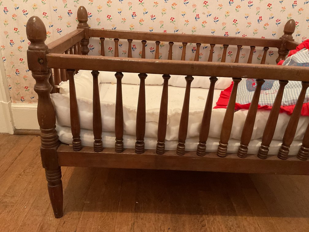 Image for Antique Crib